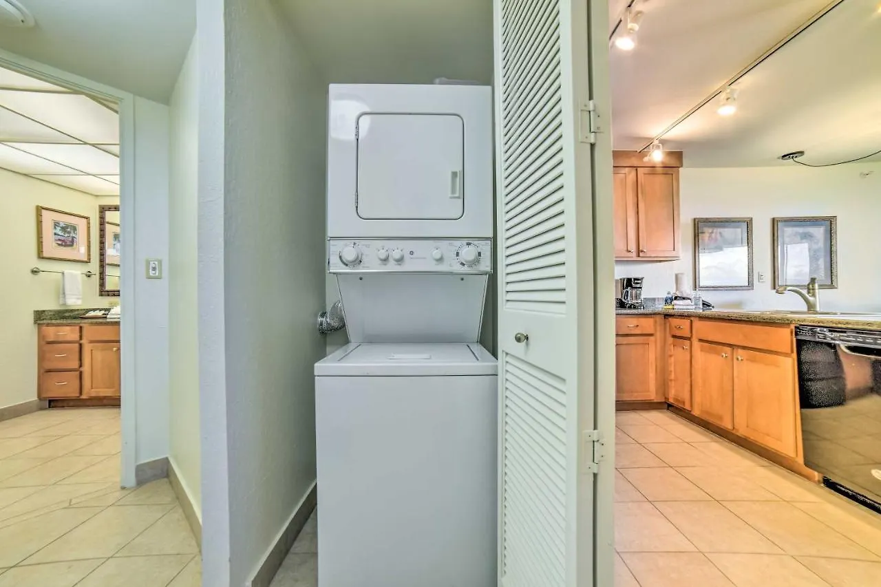 Cute Beachfront Condo With Lanai And Resort Pools Kahana 0*,